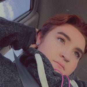 Meet your Posher, Sahara